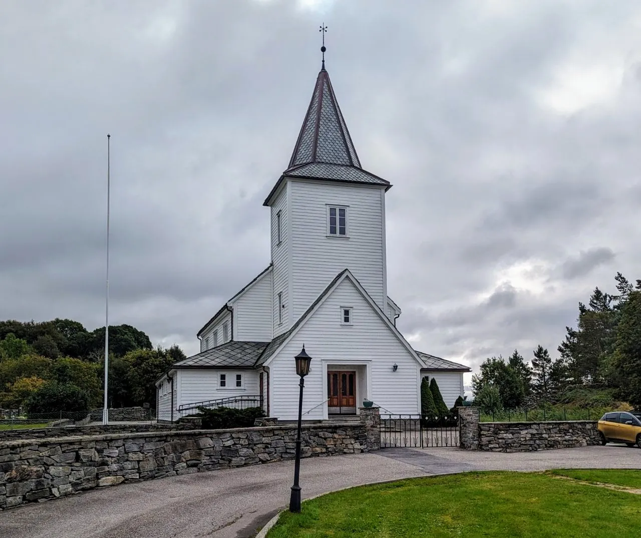 Kirkerom i Øygarden med styring fra Intcon